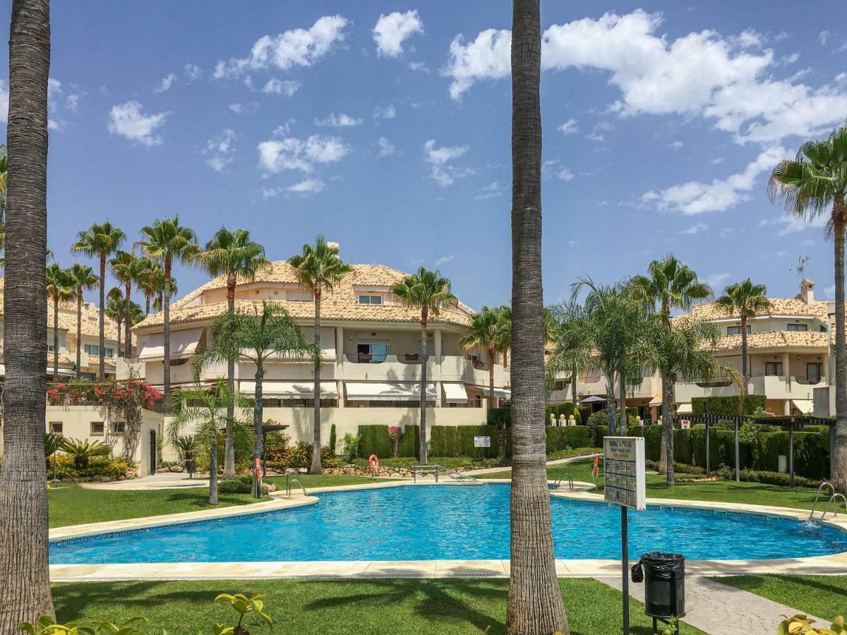 Stylish Townhouse In Beachfront Complex Marbella Exteriör bild